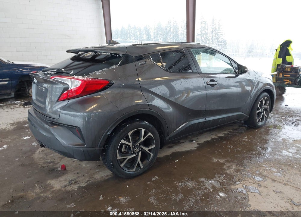 2018 TOYOTA C-HR XLE PREMIUM VIN: NMTKHMBX3JR031145