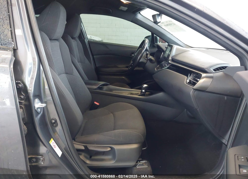 2018 TOYOTA C-HR XLE PREMIUM VIN: NMTKHMBX3JR031145