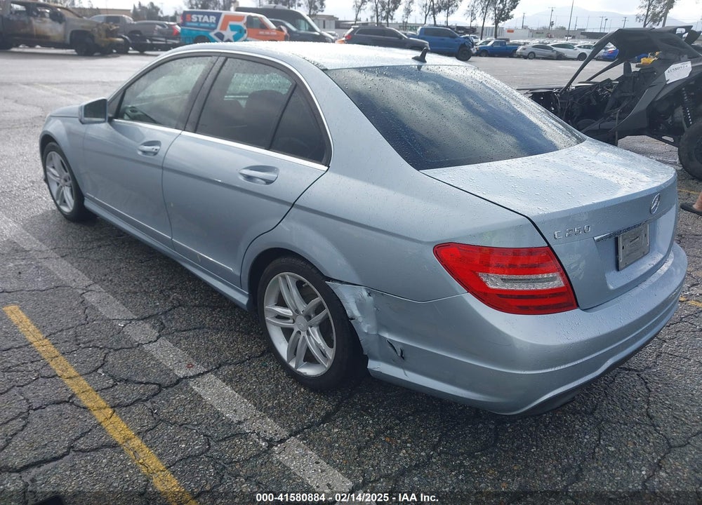2014 MERCEDES-BENZ C 250 VIN: WDDGF4HBXER305878