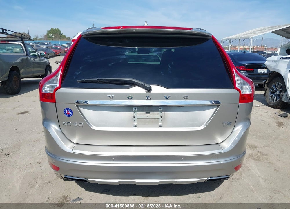 2016 VOLVO XC60 VIN: YV440MDK1G2854334