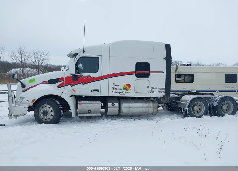2019 PETERBILT 579 VIN: 1XPBD49X9KD618948
