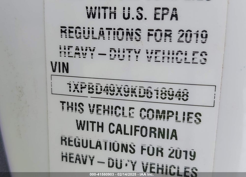 2019 PETERBILT 579 VIN: 1XPBD49X9KD618948