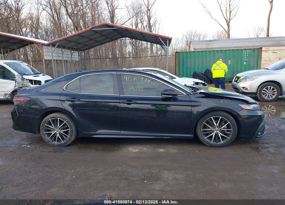 2021 TOYOTA CAMRY VIN: 4T1G11BK9MU042130