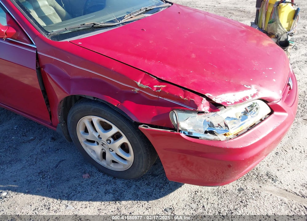 2002 HONDA ACCORD 3.0 EX VIN: 1HGCG225X2A010563