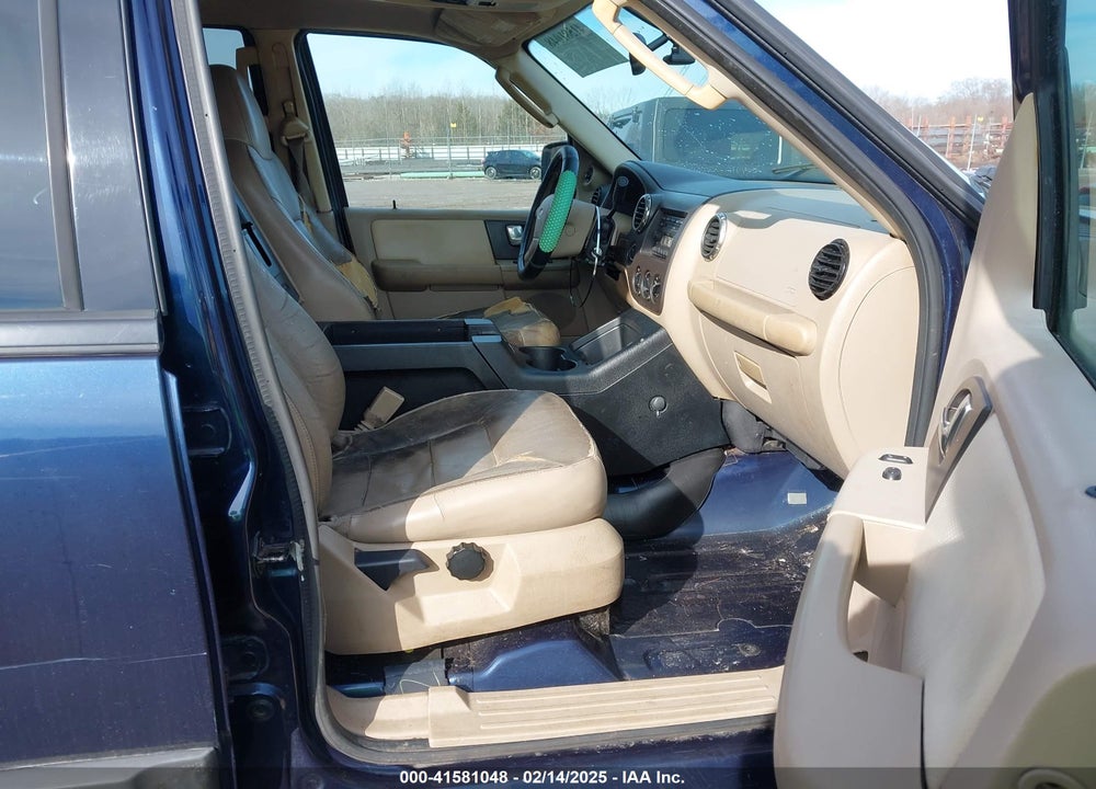 2004 FORD EXPEDITION NBX/XLT VIN: 1FMPU16L14LA78636