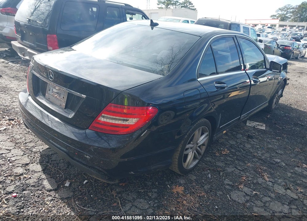 2014 MERCEDES-BENZ C 250 VIN: WDDGF4HB6ER313394