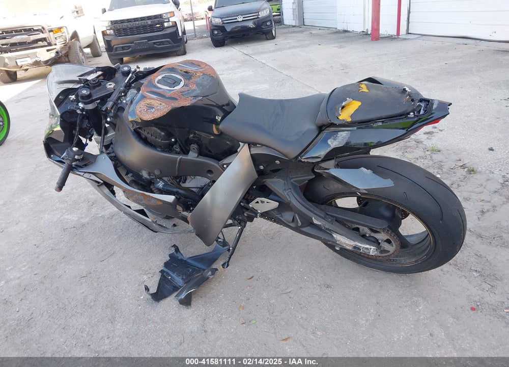 2023 KAWASAKI ZX1002 M VIN: JKBZXVM18PA005041