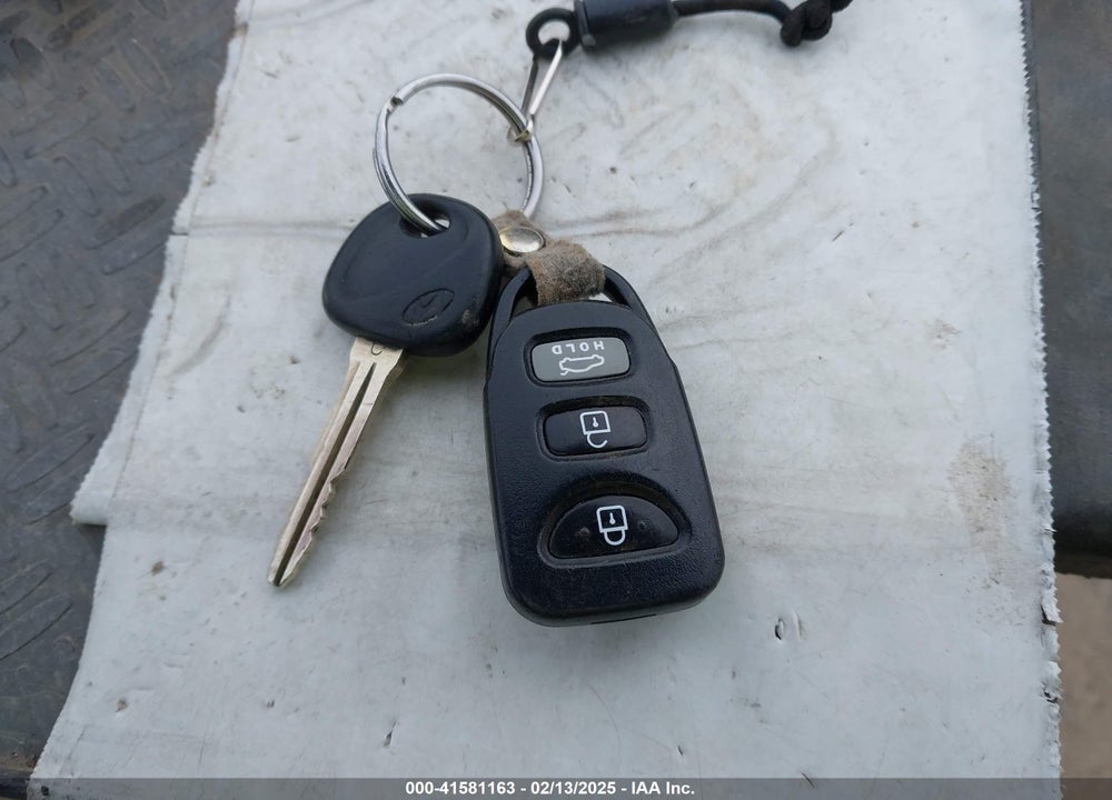 2016 HYUNDAI ELANTRA SE VIN: KMHDH4AE4GU476715