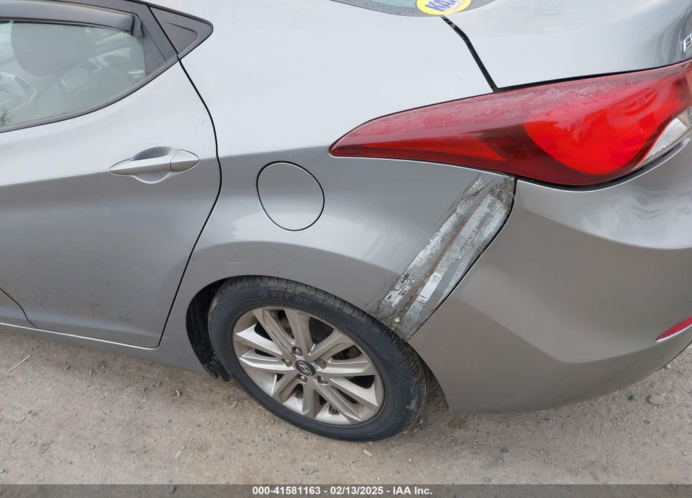 2016 HYUNDAI ELANTRA SE VIN: KMHDH4AE4GU476715