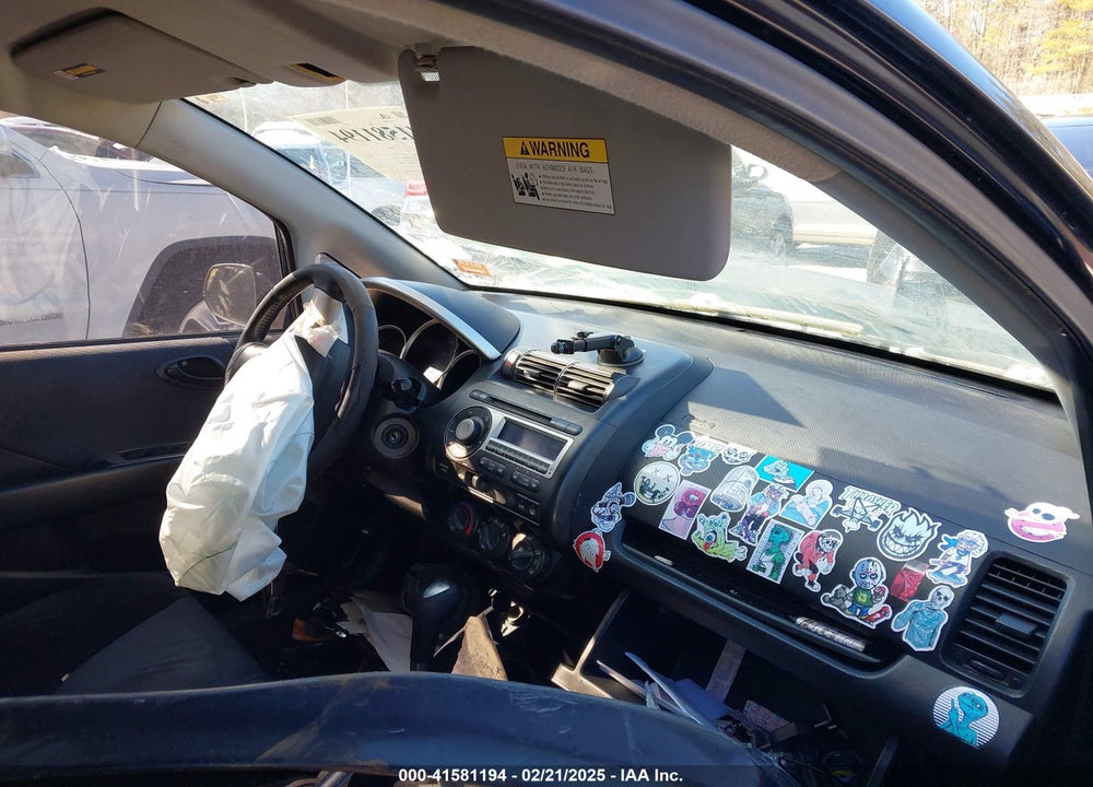 2007 HONDA FIT VIN: JHMGD38617S027444
