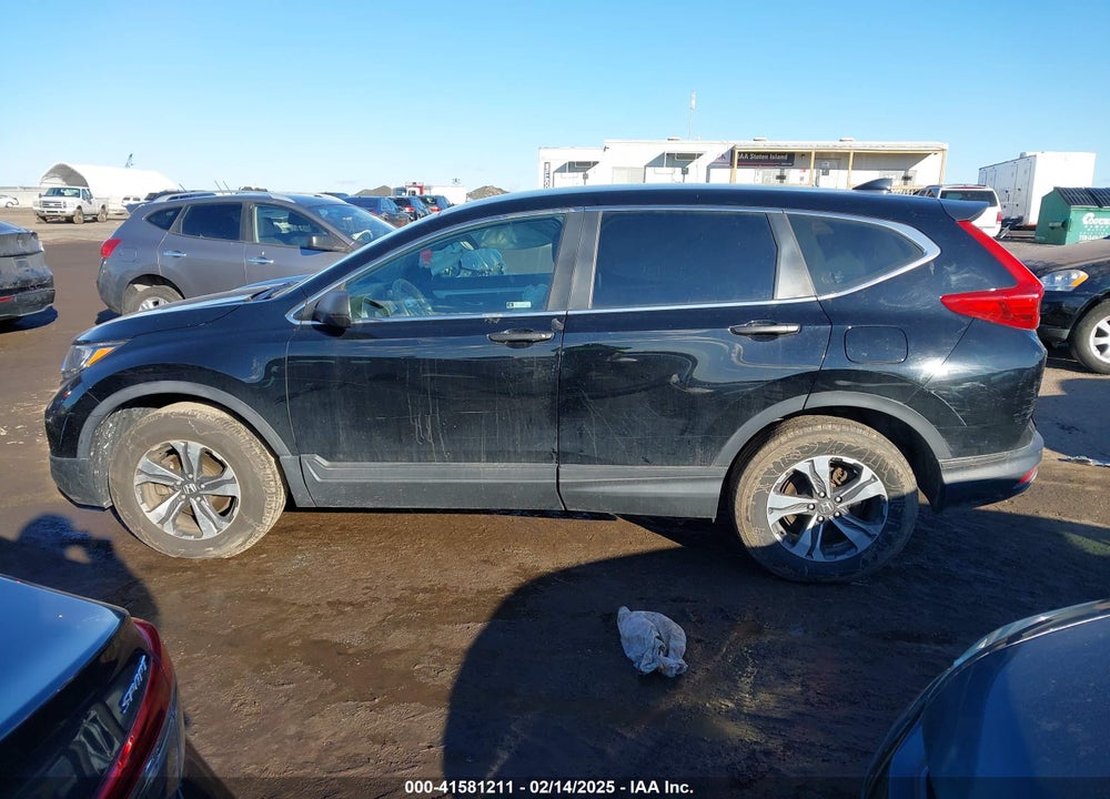 2019 HONDA CR-V LX VIN: 2HKRW6H34KH224322