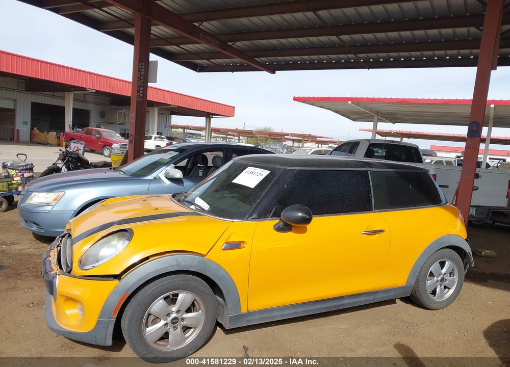 2014 MINI HARDTOP VIN: WMWXM5C56ET972695