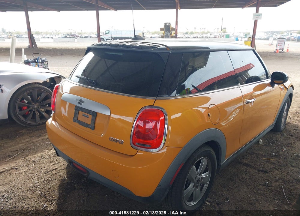 2014 MINI HARDTOP VIN: WMWXM5C56ET972695