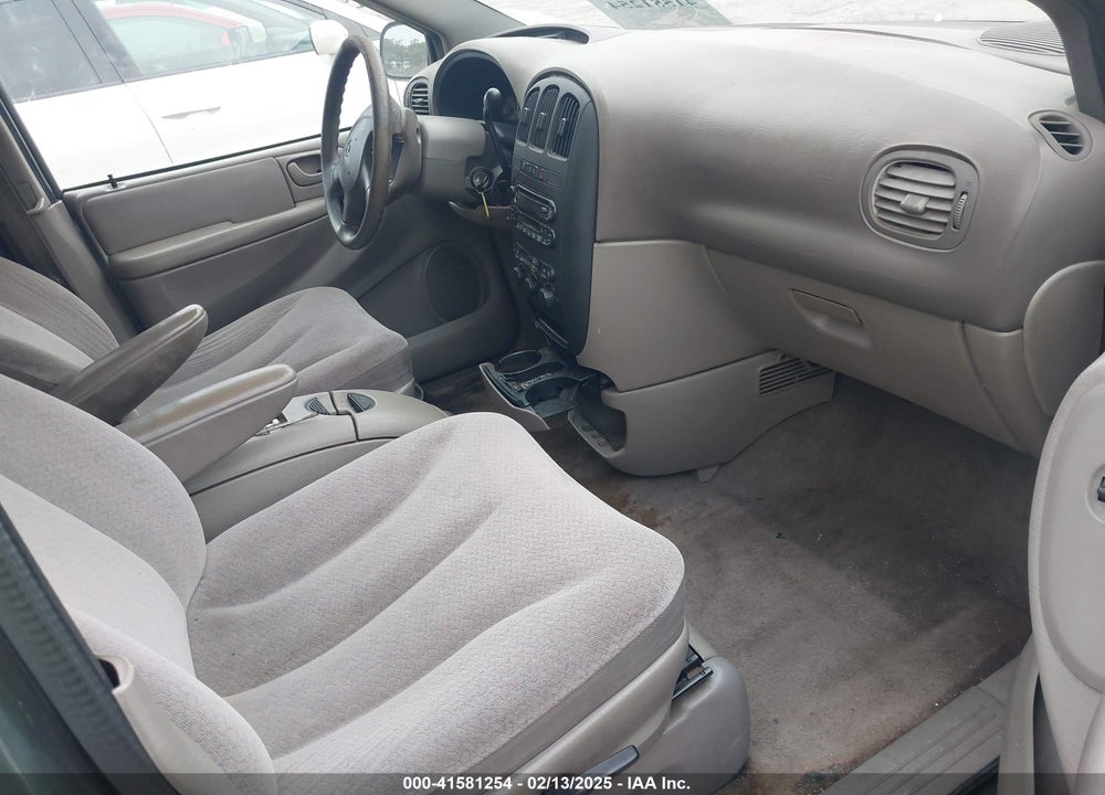 2003 DODGE GRAND CARAVAN SPORT VIN: 2D4GP44303R351400