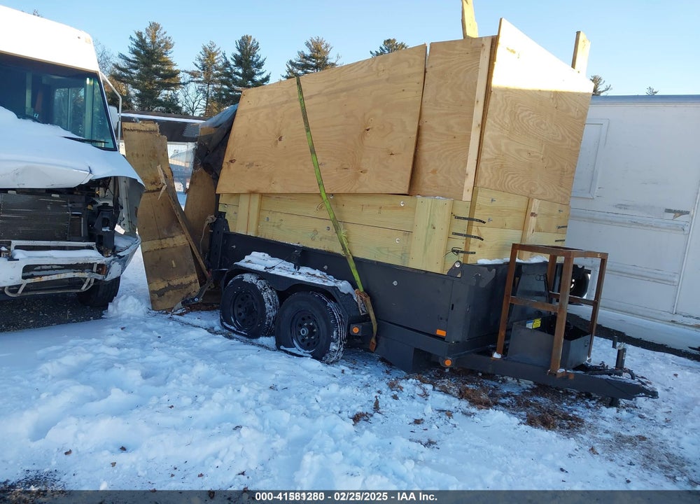 2018 DOWNEASTER UTILITY VIN: 5RSDD1029JT001437