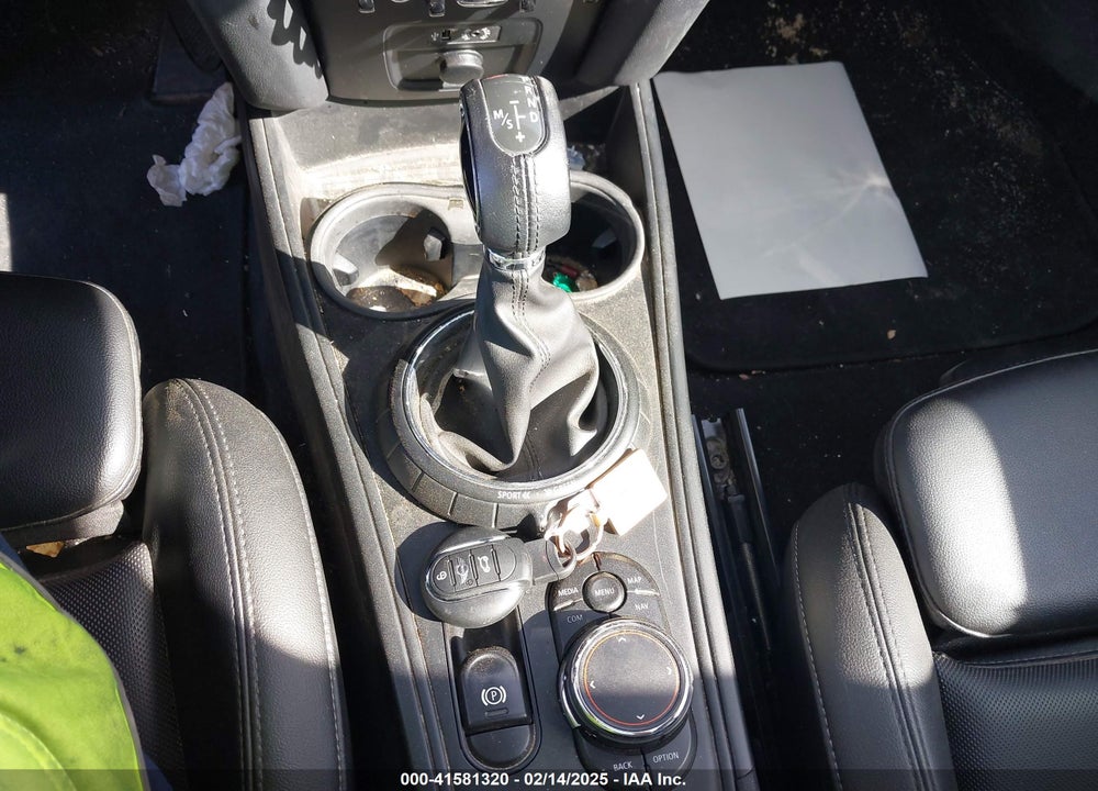 2017 MINI COUNTRYMAN COOPER VIN: WMZYV5C36H3E02593