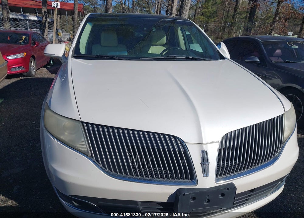 2014 LINCOLN MKT VIN: 2LMHJ5ATXEBL53521