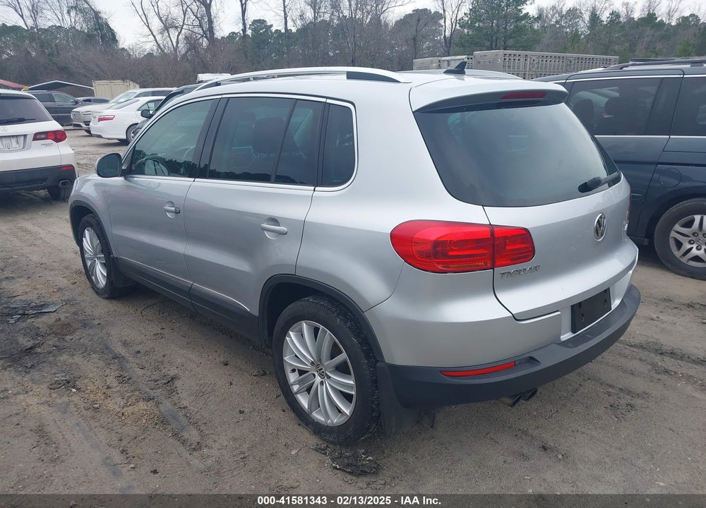 2013 VOLKSWAGEN TIGUAN SE VIN: WVGBV7AX1DW540048