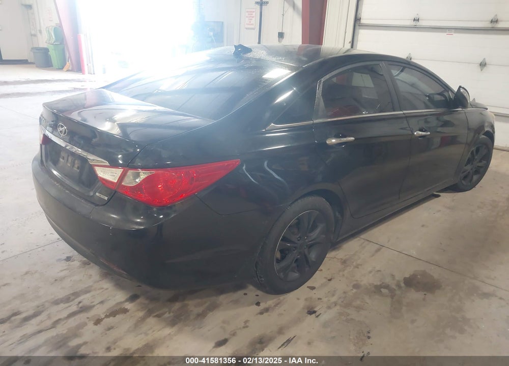 2011 HYUNDAI SONATA VIN: 5NPEC4AC9BH045845