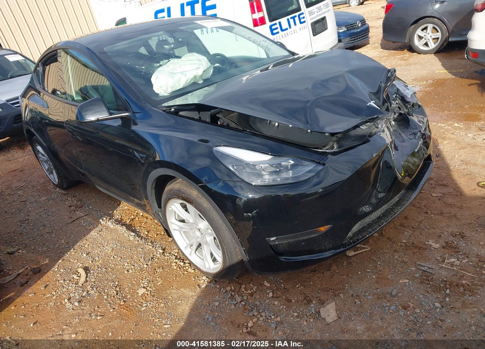 2023 TESLA MODEL Y AWD/LONG RANGE DUAL MOTOR ALL-WHEEL DRIVE VIN: 7SAYGDEE9PF662720