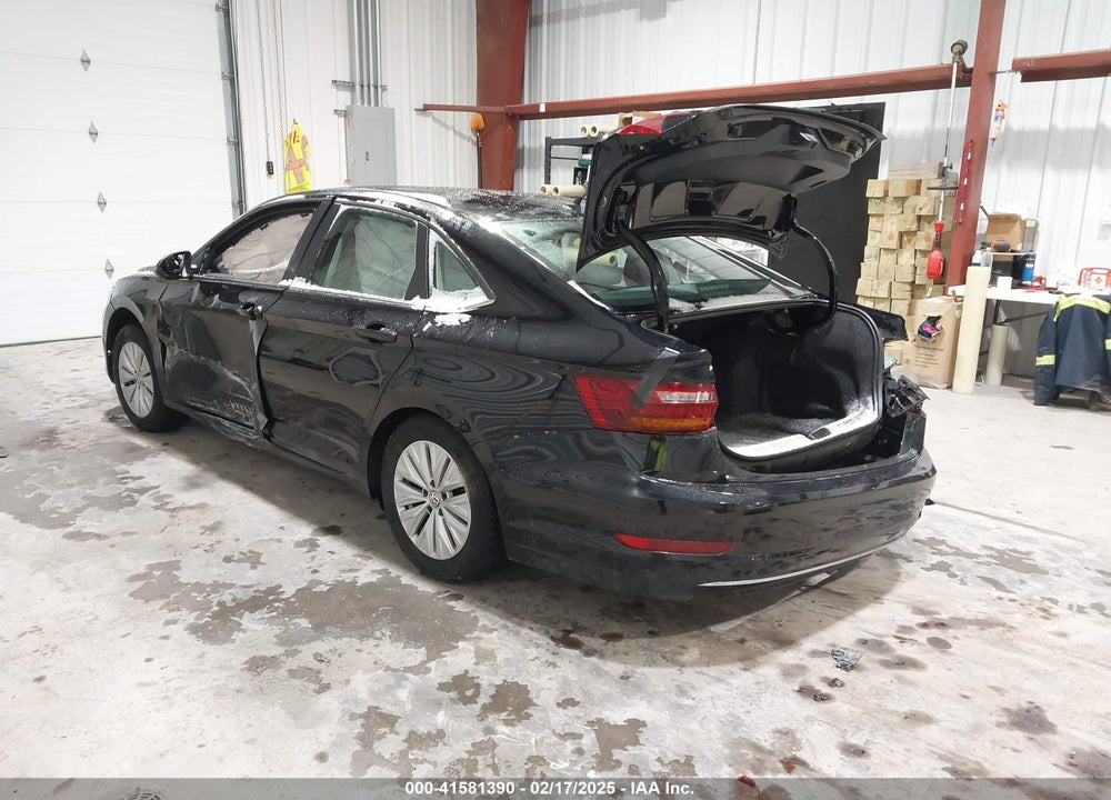 2019 VOLKSWAGEN JETTA VIN: 3VWCB7BU4KM131123