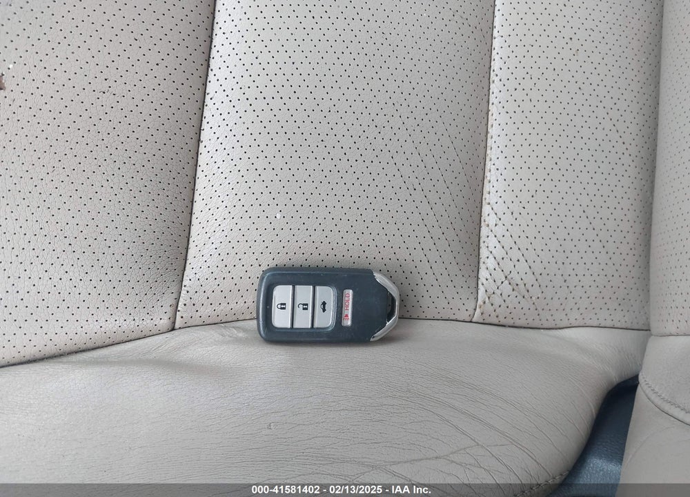 2014 HONDA ACCORD VIN: 1HGCR2F85EA034479