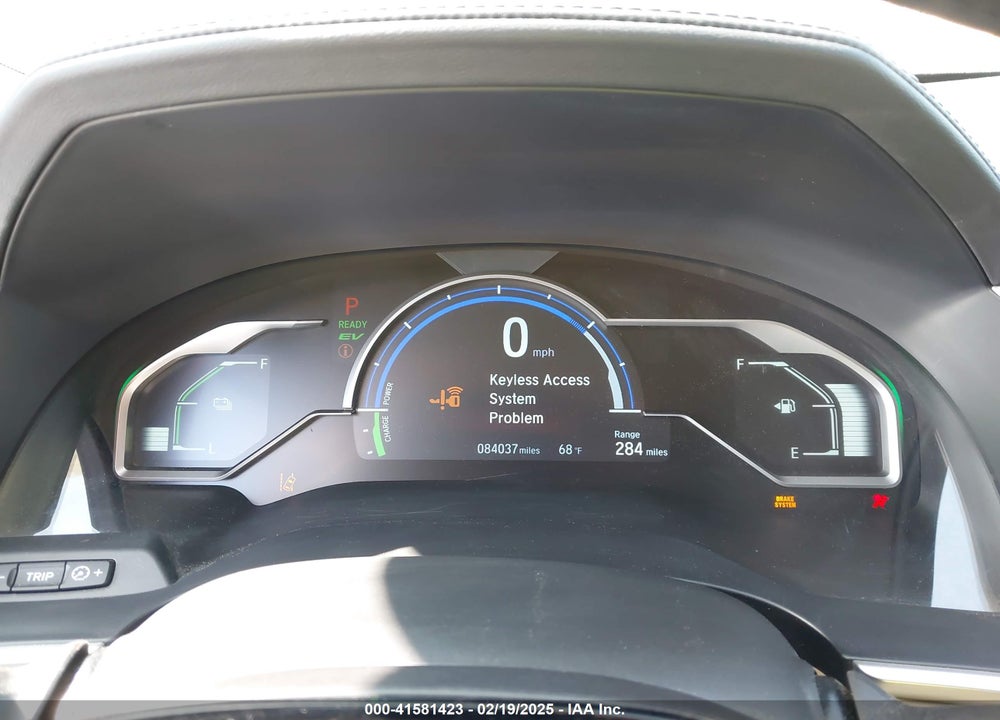 2018 HONDA CLARITY PLUG-IN HYBRID VIN: JHMZC5F15JC020531
