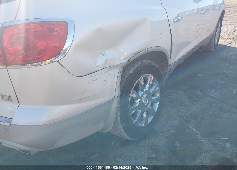 2011 BUICK ENCLAVE 1XL VIN: 5GAKVBED7BJ326684
