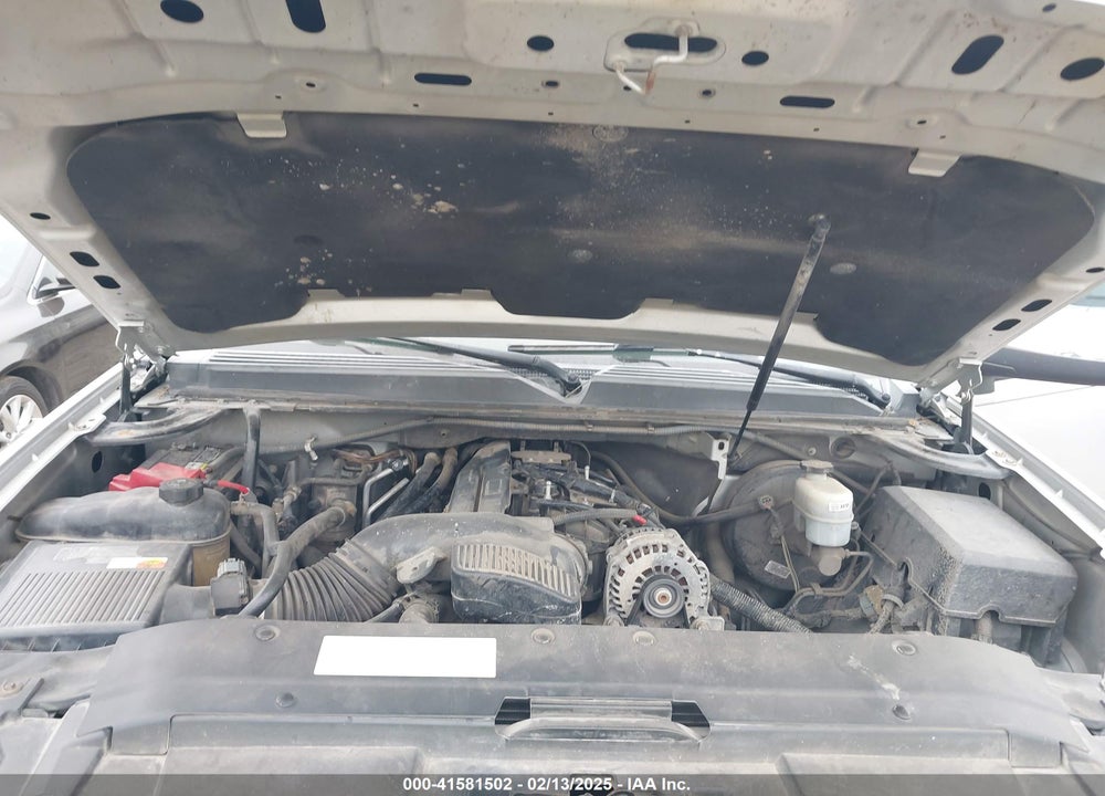 2010 CHEVROLET TAHOE LT VIN: 1GNUKBE04AR278209