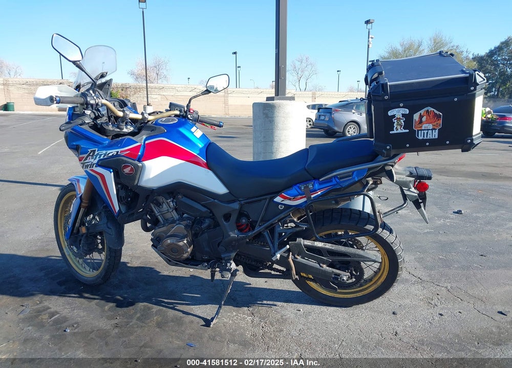 2019 HONDA CRF1000 D VIN: JH2SD0413KK300257