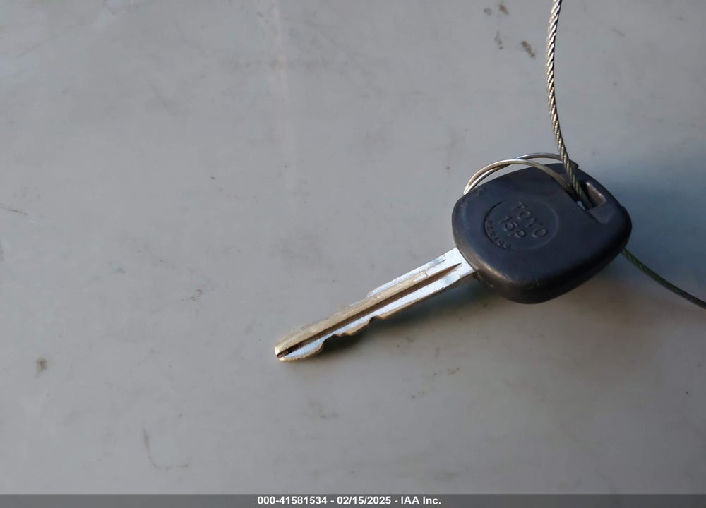 2003 TOYOTA RAV4 VIN: JTEHH20V236077145