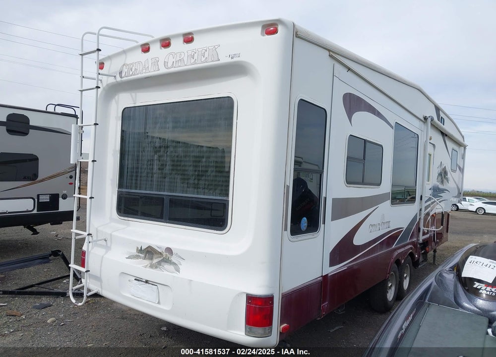 2007 FOREST RIVER CEDAR CREEK VIN: 4X4FCRH287S198945