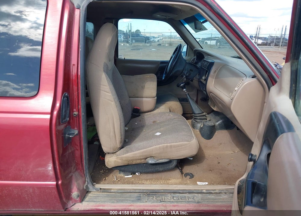 2000 FORD RANGER XL/XLT VIN: 1FTYR14V5YPB96556