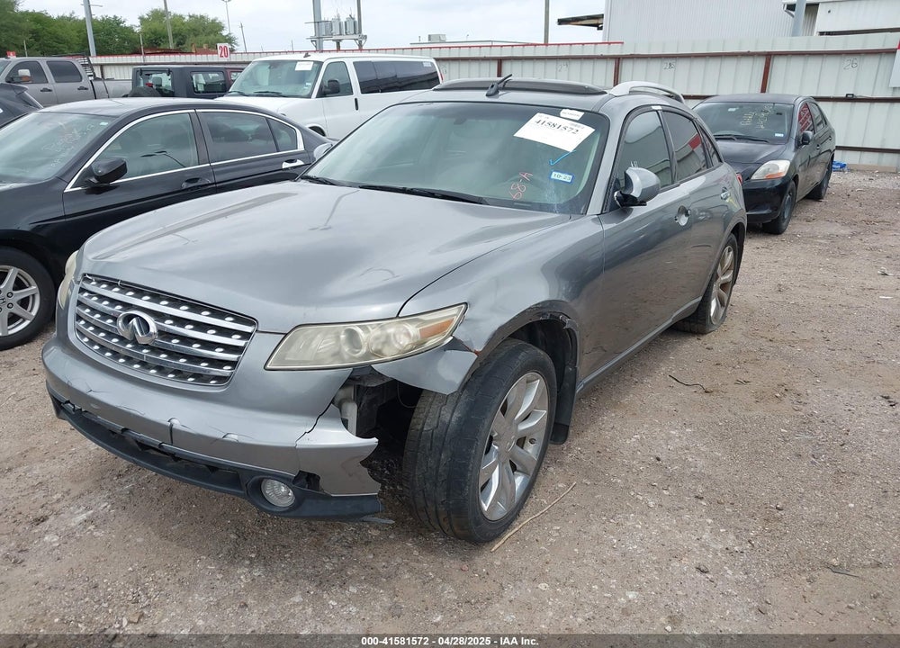 2004 INFINITI FX45 VIN: JNRBS08W74X402851