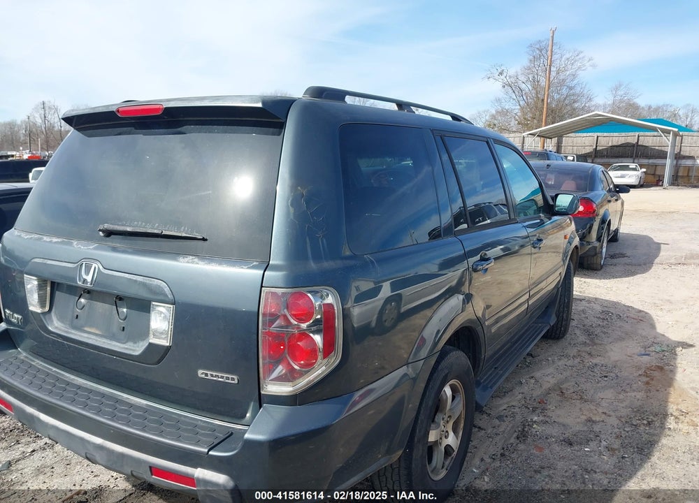 2006 HONDA PILOT EX VIN: 5FNYF18446B013634