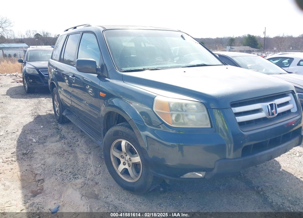 2006 HONDA PILOT EX VIN: 5FNYF18446B013634