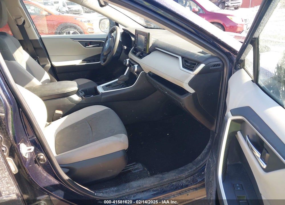 2022 TOYOTA RAV4 VIN: 2T3P1RFV4NW260181