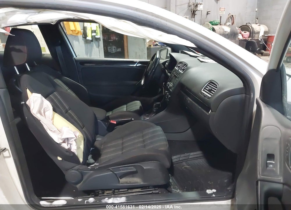2012 VOLKSWAGEN GTI VIN: WVWFD7AJ7CW231588