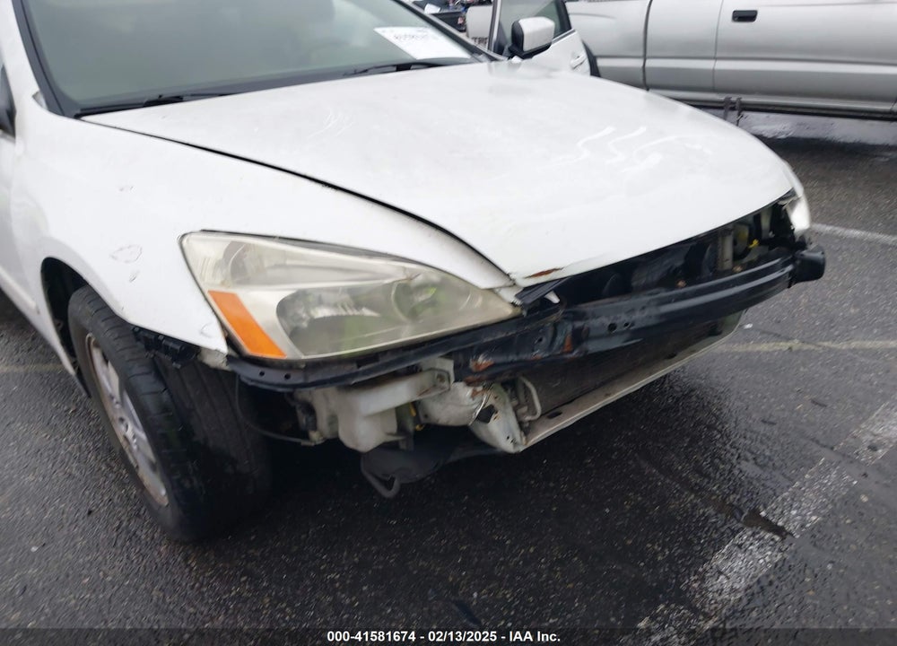 2004 HONDA ACCORD 2.4 LX VIN: JHMCM563X4C037219