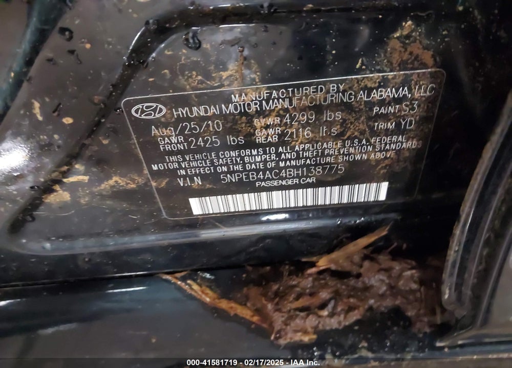 2011 HYUNDAI SONATA VIN: 5NPEB4AC4BH138775