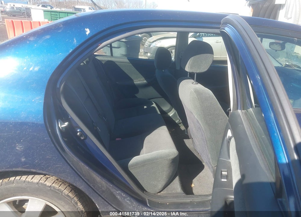 2007 TOYOTA COROLLA VIN: 2T1BR32E87C750352