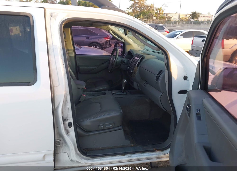 2010 NISSAN FRONTIER LE VIN: 1N6AD0ERXAC425271