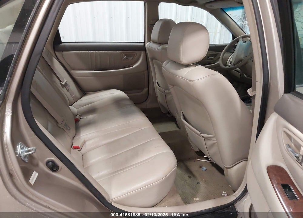 2000 TOYOTA AVALON VIN: 4T1BF28B3YU065885