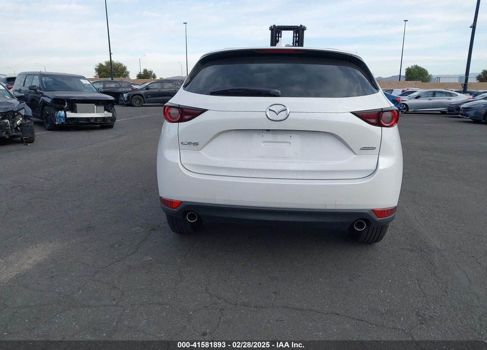 2018 MAZDA CX-5 SPORT VIN: JM3KFABM4J1411210