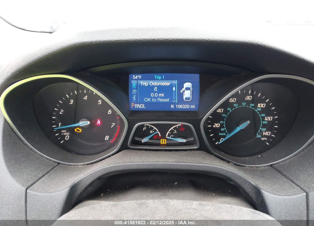 2014 FORD FOCUS VIN: 1FADP3K21EL176175