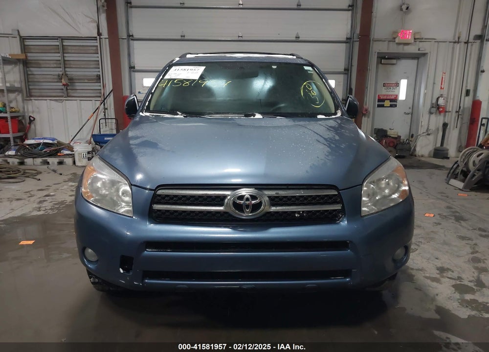 2008 TOYOTA RAV4 LIMITED VIN: JTMZD31V685114607