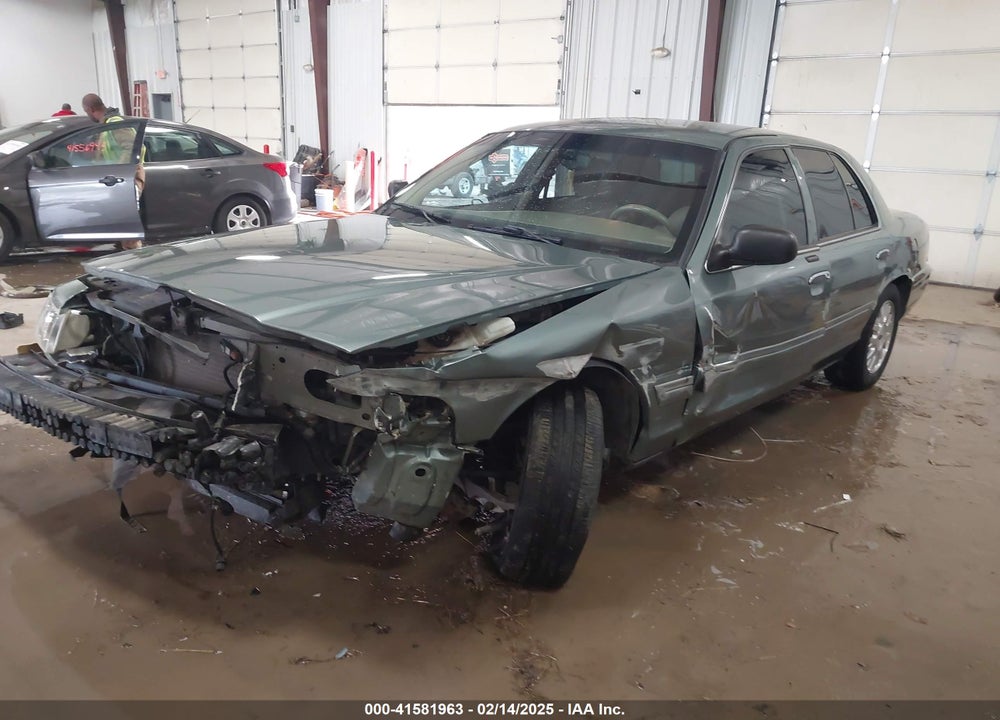 2005 FORD CROWN VICTORIA LX/LX SPORT VIN: 2FAFP74W05X124670