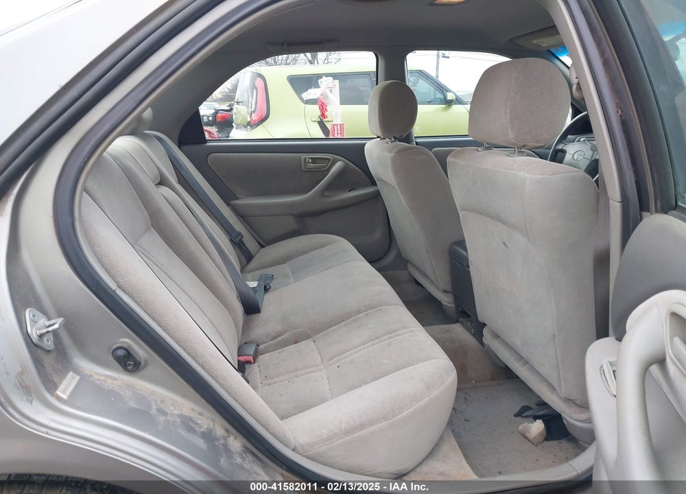 2001 TOYOTA CAMRY CE VIN: 4T1BG22K91U081018