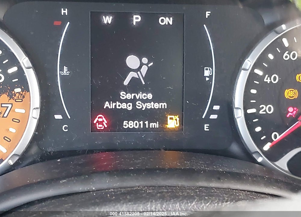 2018 JEEP RENEGADE ALTITUDE FWD VIN: ZACCJABB6JPH40341