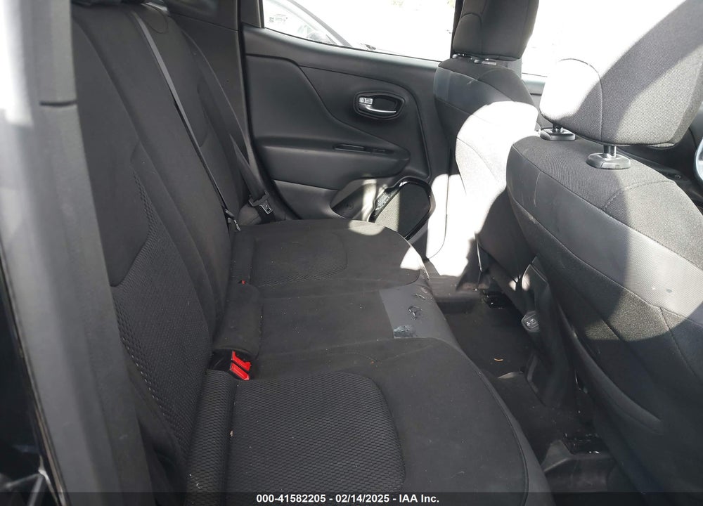2018 JEEP RENEGADE ALTITUDE FWD VIN: ZACCJABB6JPH40341